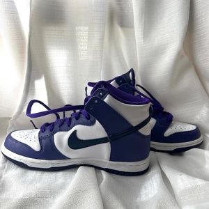 Purple and white Nike Dunks size 5.5 youth or women’s 7